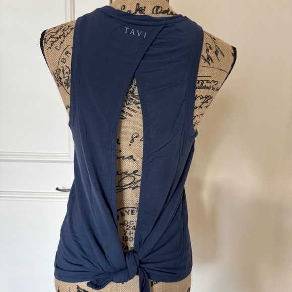 Navy Pure Barre Geo Pattern Tank by Tavi Size Small - Picture 3 of 3